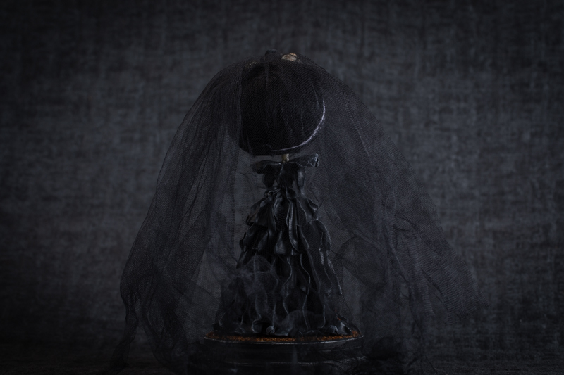 黑色新娘（多米尼克）N24B064